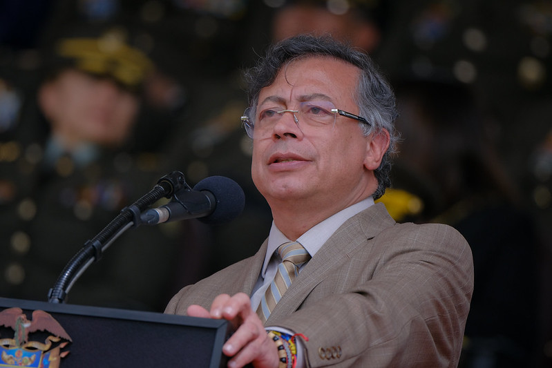 Petro denuncia que software clave para la Dian está “hecho para robar”