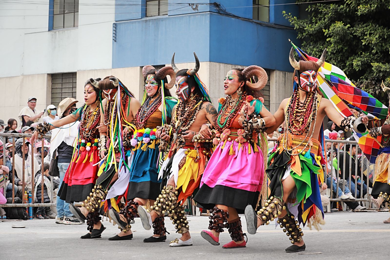 Carnaval de Negros y Blancos de Pasto, Desfile Magno del 6 de enero