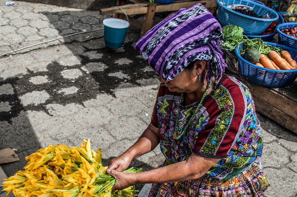San Juan Comalapa: tierra de ritmos, sabores y colores