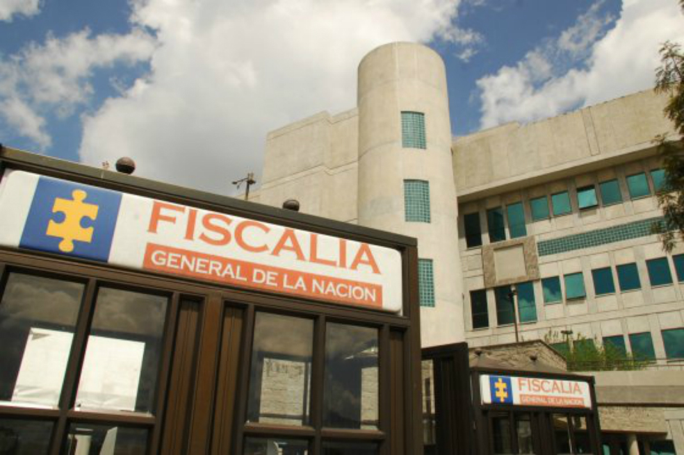 Fiscalía imputa cargos a 28 personas que serían falsos contadores