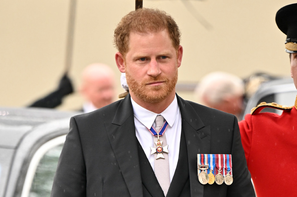 ¿Castigo real? Harry fue relegado en la coronación de su padre, el rey Carlos III