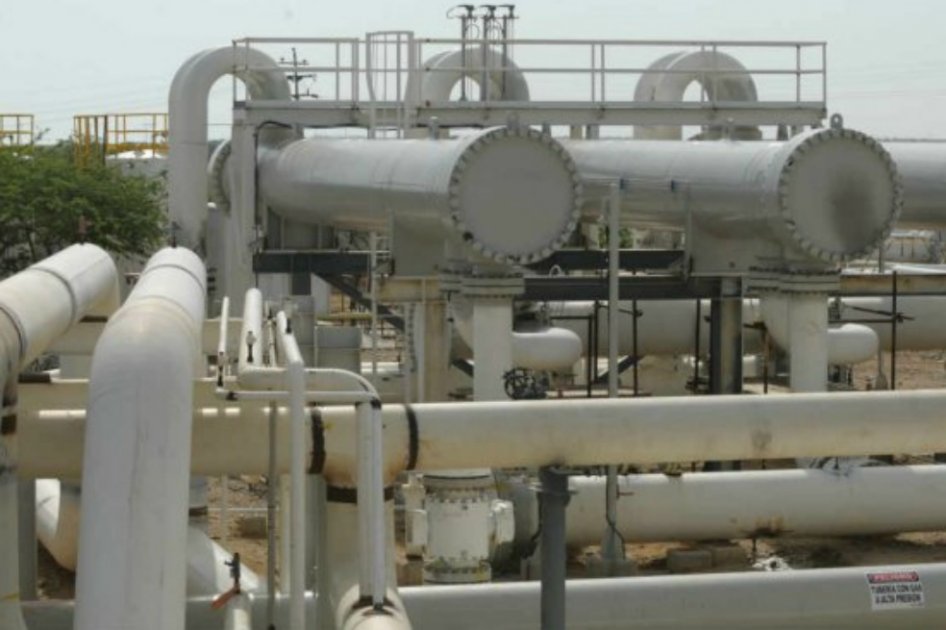 Mejoran calificación crediticia a mayor empresa transportadora de gas