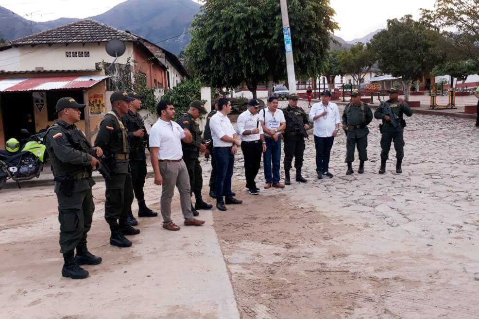 A través de panfletos amenazan a 20 personas en Atánquez, Cesar