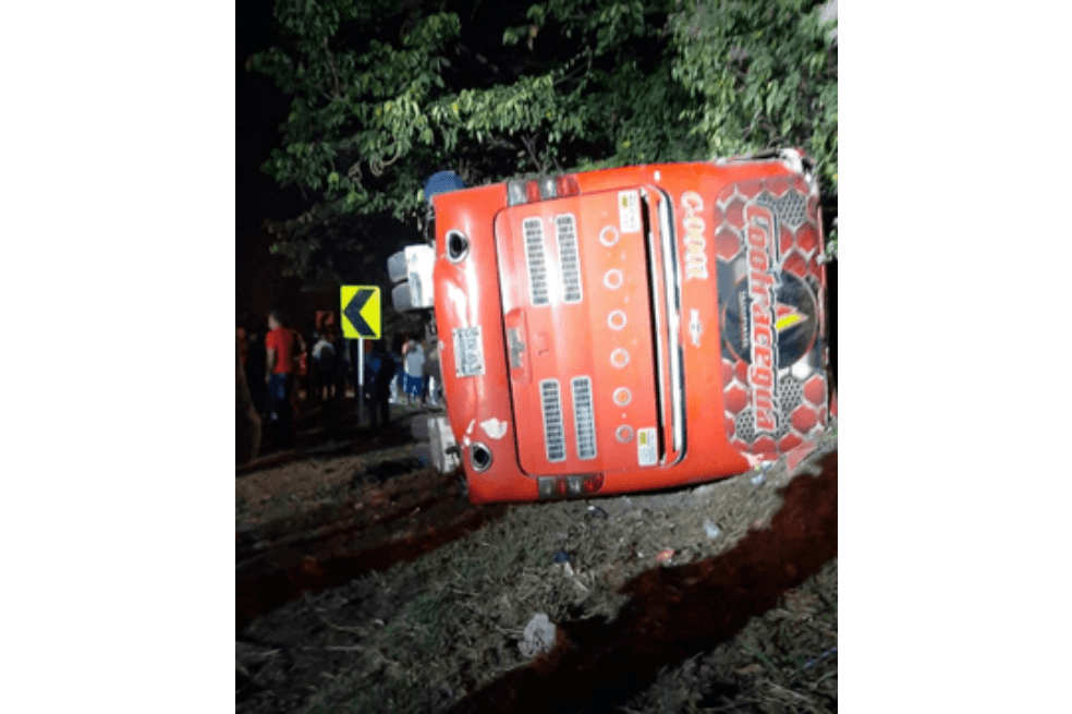 Al menos 28 heridos dejó accidente de tránsito en La Vega, Cundinamarca