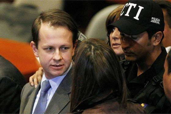 Exministro colombiano Arias apela fallos en su contra en EE.UU.