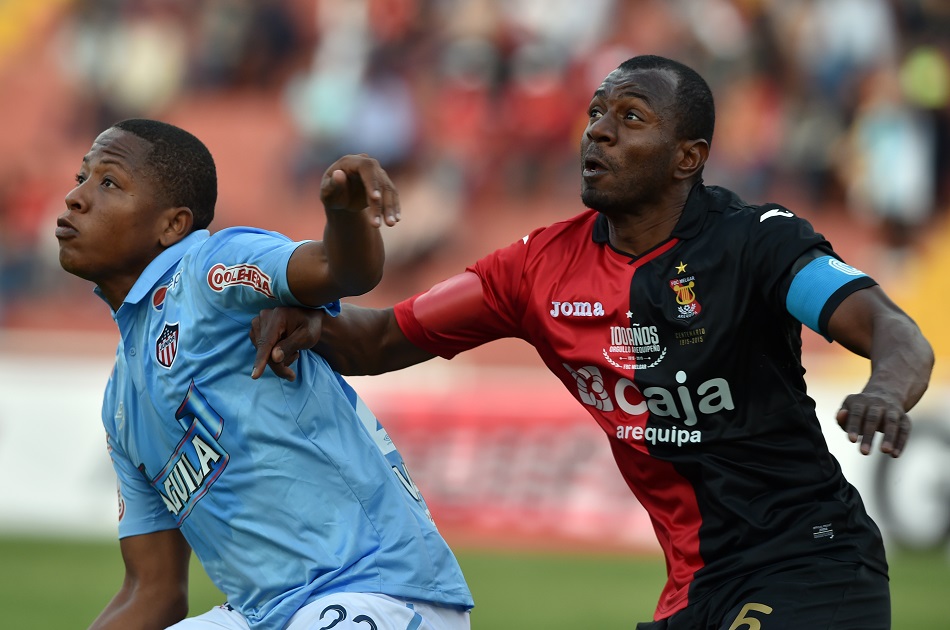 Junior sufrió para clasificar a segunda fase de la Sudamericana