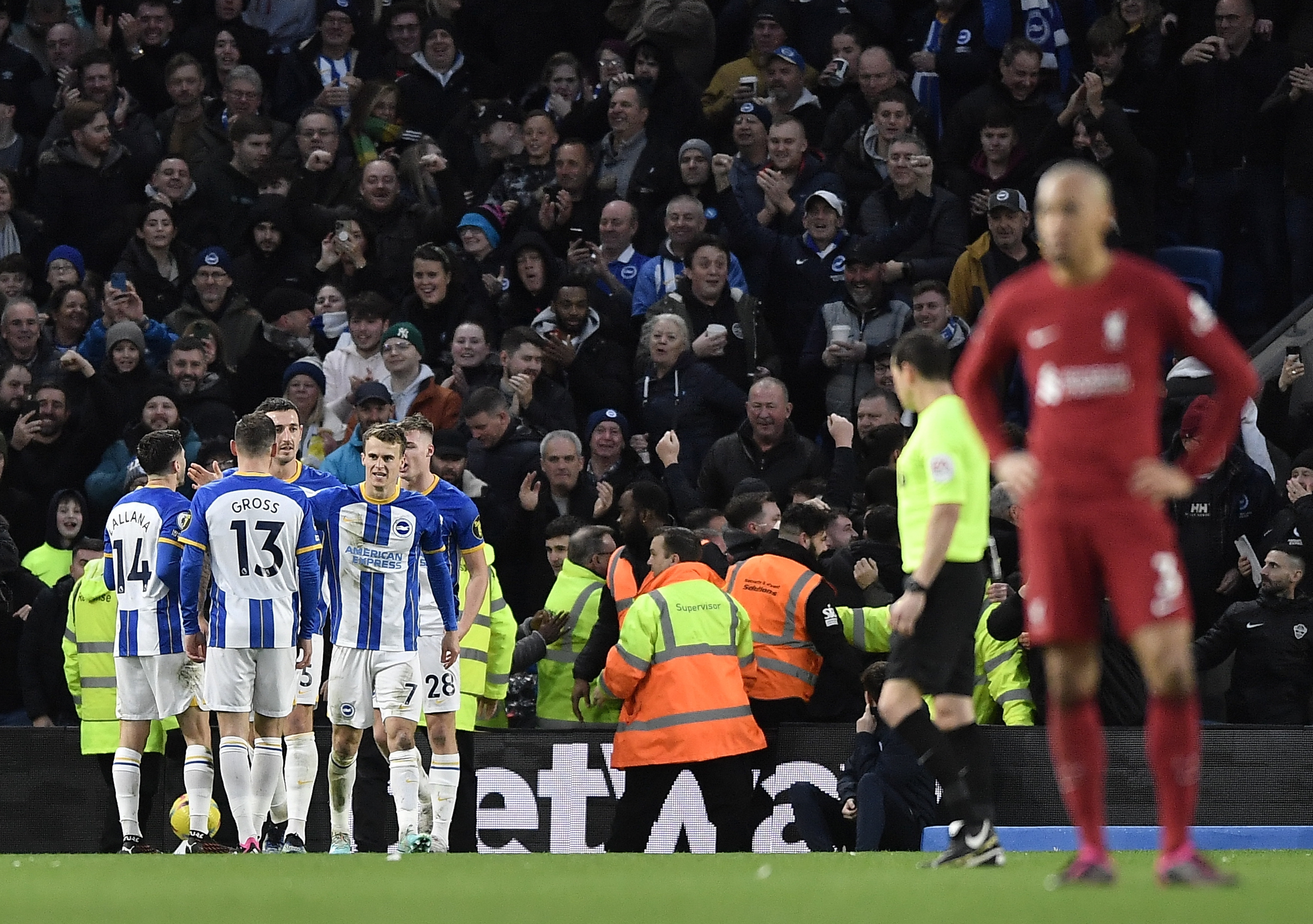 Liverpool no levanta cabeza: esta vez cayó goleado por el Brighton