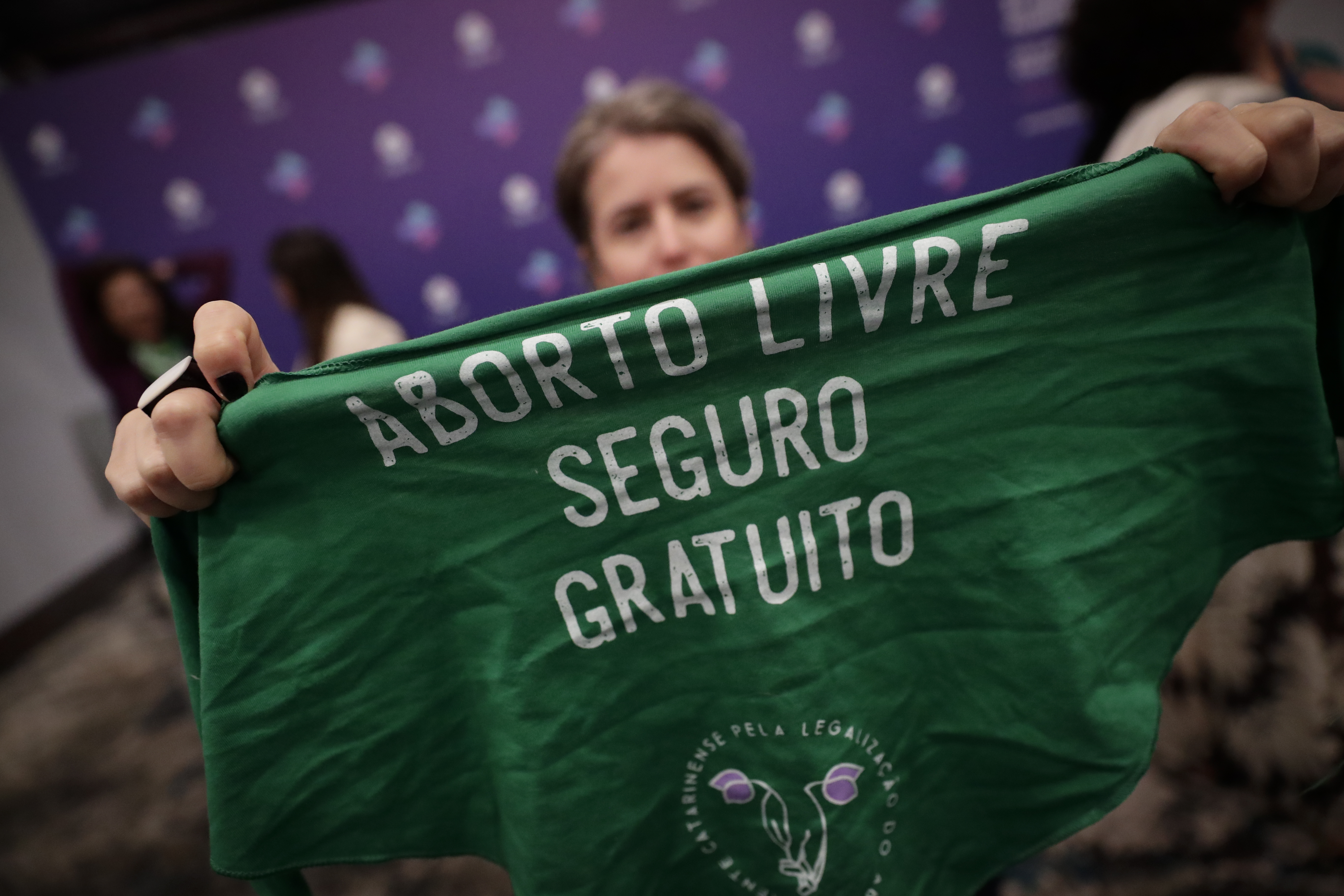 Corte Constitucional insiste en despenalización del aborto hasta semana 24