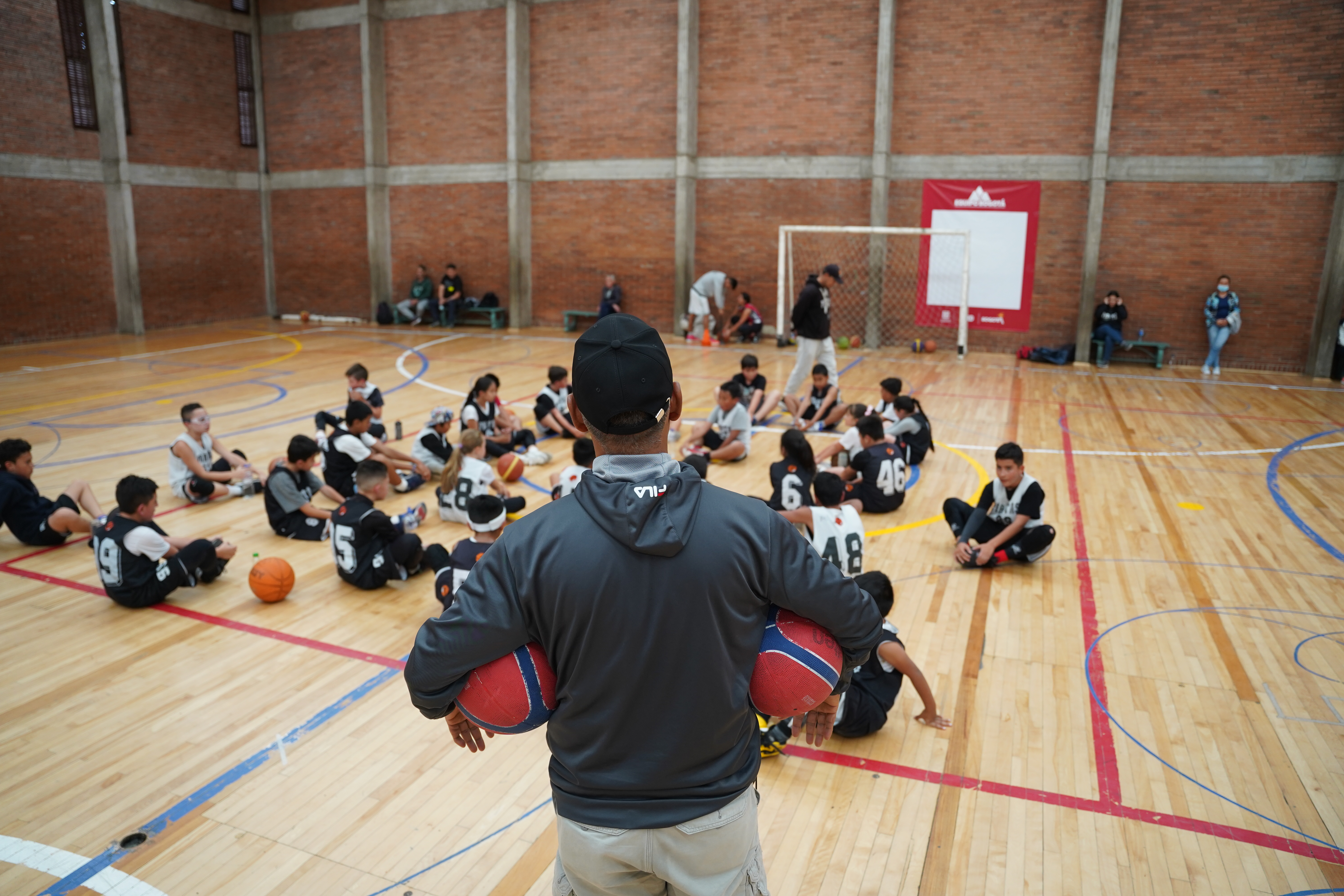 José Tapias: las lecciones de un maestro de baloncesto