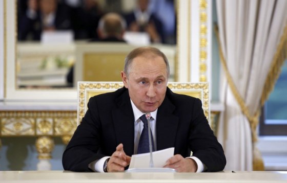 Putin declara duelo nacional por incendio en centro comercial que causó 64 muertos