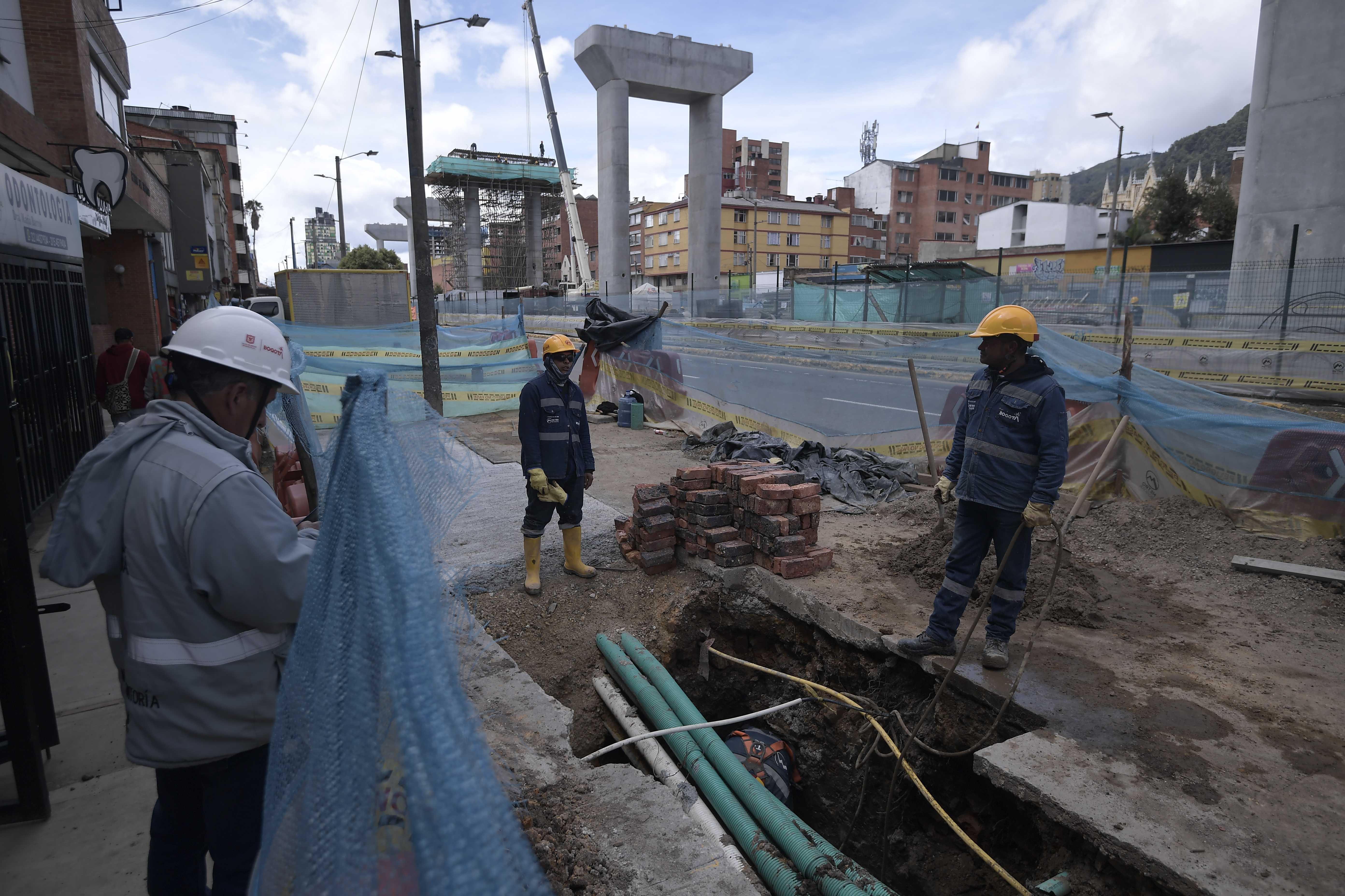 Avance de las obras del Metro de Bogotá en "junio 2025", a la altura de la Av. Caracas.