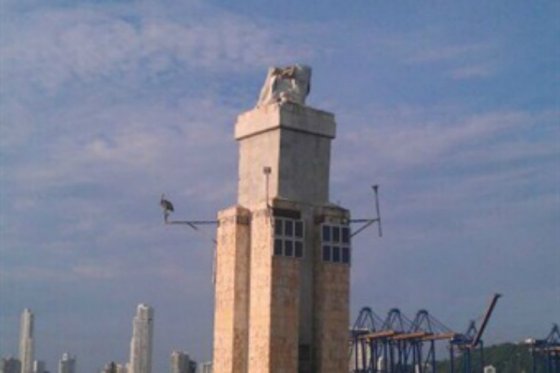 Así quedó la estatua de la Virgen del Carmen/ Foto: Guardacostas Armada