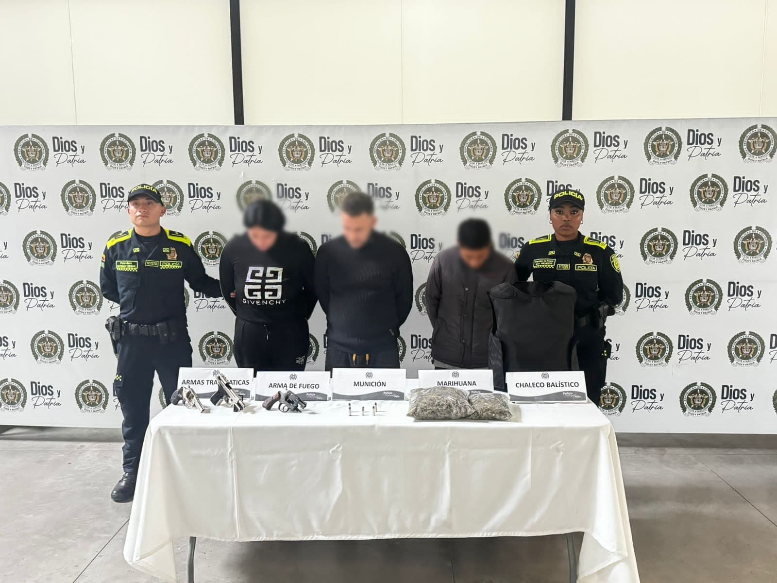 Desmantelan red de expendio de drogas que funcionaba en colegios del sur de Bogotá