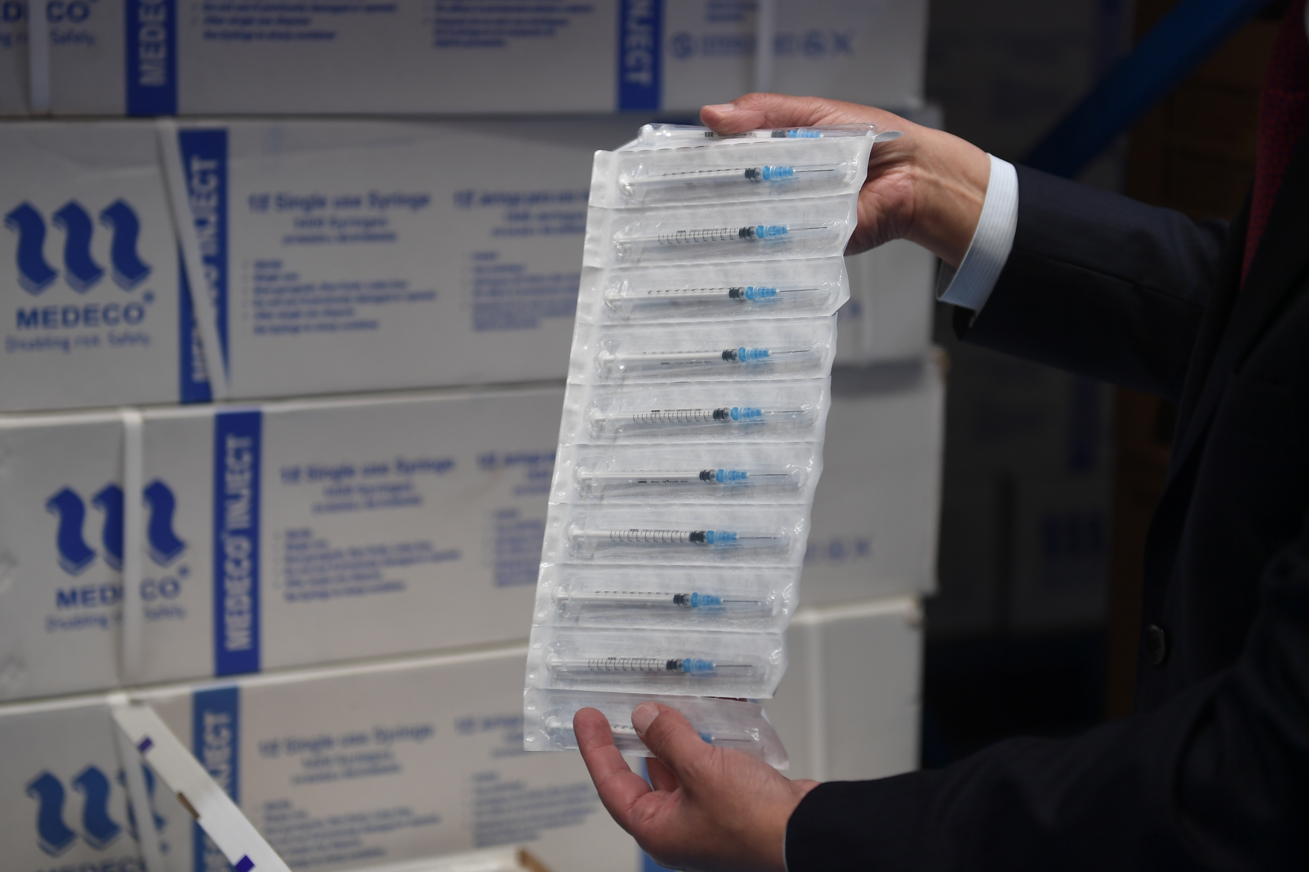 Bodegas del ministerio de salud MinSalud donde se encuentran las neveras de ultra refrigeración para la vacuna del Covid - 19