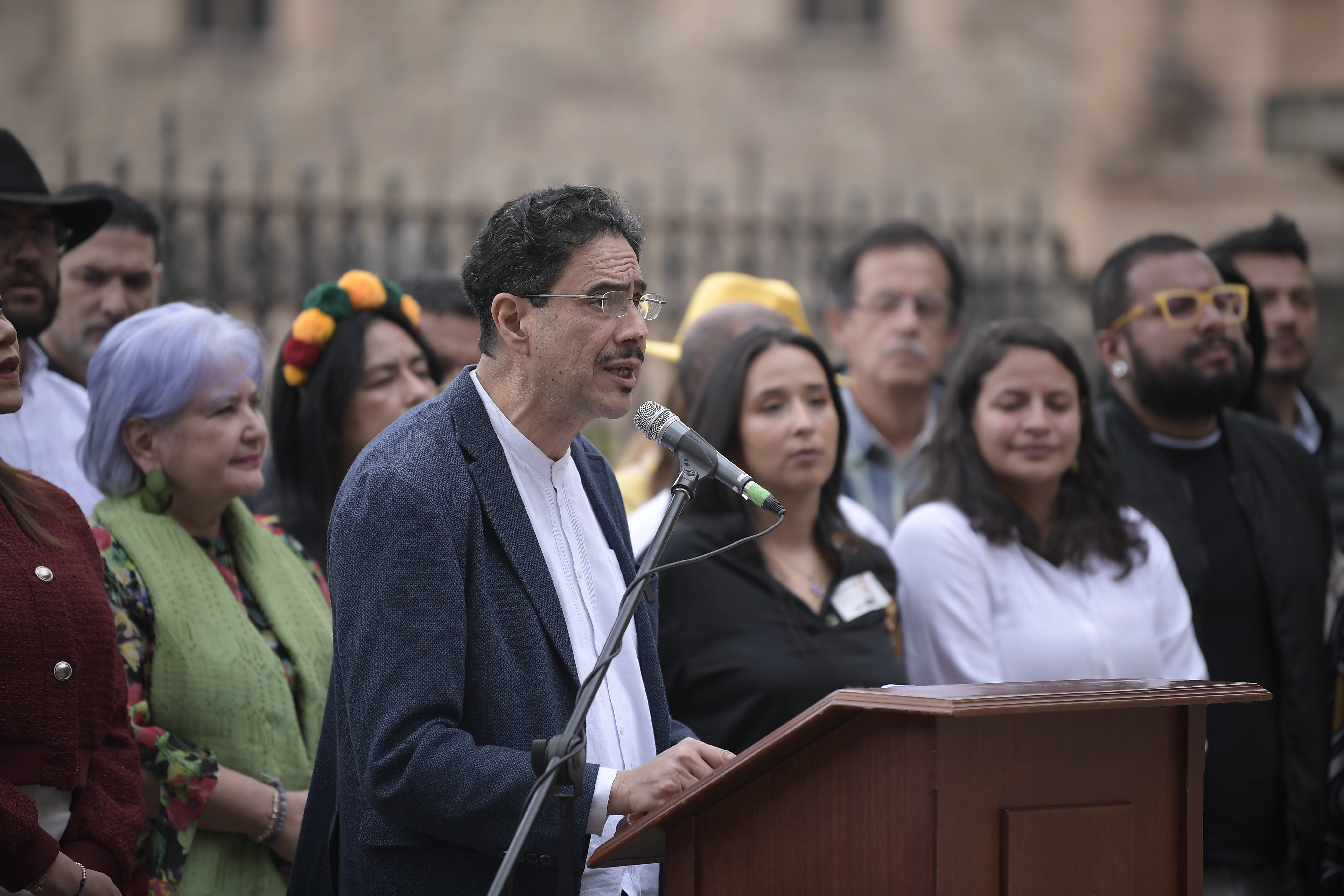 Expectativa por discusión del CNE, primera candidatura inscrita y más movidas electorales