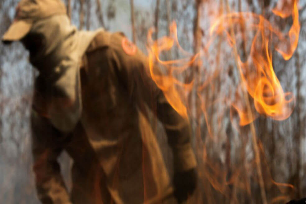 Prohíben el uso de fuego en Brasil para preparar las siembras en Amazonia