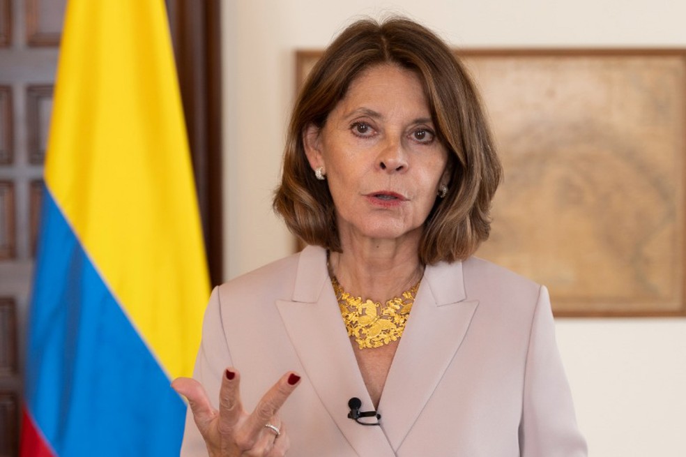 “No es momento para el pesimismo, ni de pensar en abandonar el país”: Cancillería