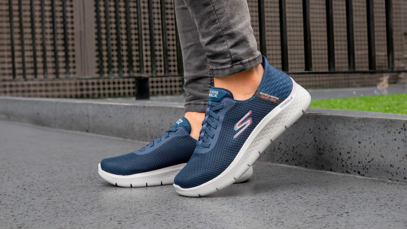 ¿Pensando en el regalo para el Día del Padre? Skechers tiene el ideal