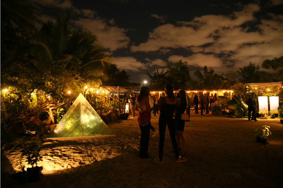 Center for Subtropical Affairs es un centro de ecología cívica centrada en la que los ciudadanos interactúan con la energía, los nutrientes, y los recursos naturales de la zona.