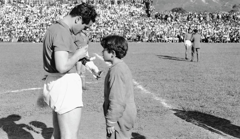 Adolfo Pedernera, el que pedía no matar a Dios a pelotazos