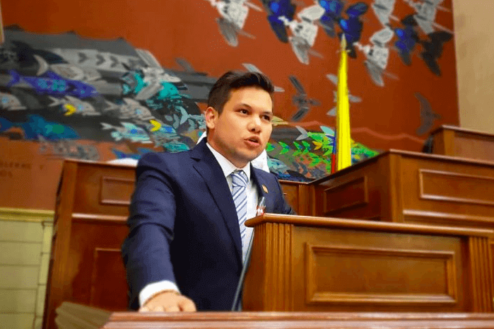 Partido Liberal advierte que el Gobierno no ha respondido por amenazas contra el representante Andrés Calle
