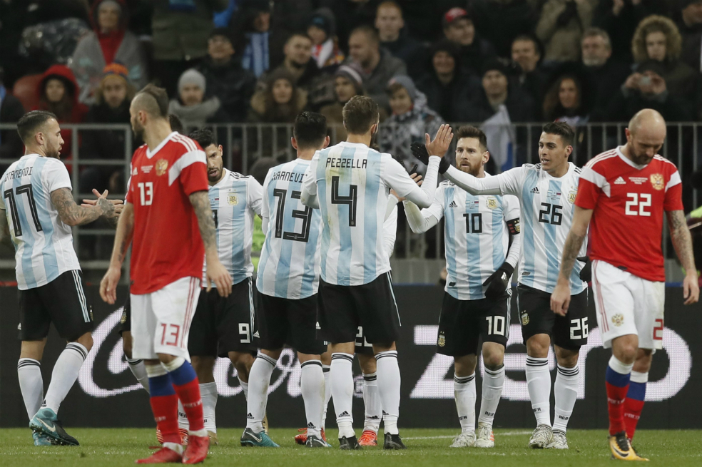 Argentina venció a Rusia en el estadio donde se inaugurará el Mundial 2018