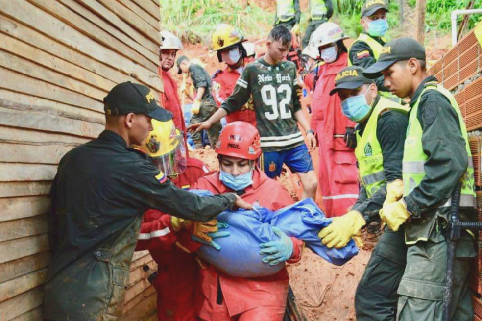 Al menos nueve muertos deja deslizamiento en Barrancabermeja, Santander