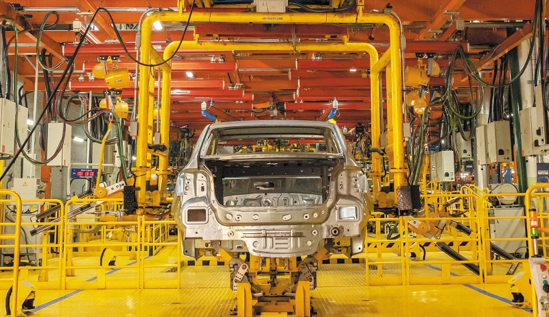 Renault importaría híbridos (y más eléctricos) en Colombia al corto plazo