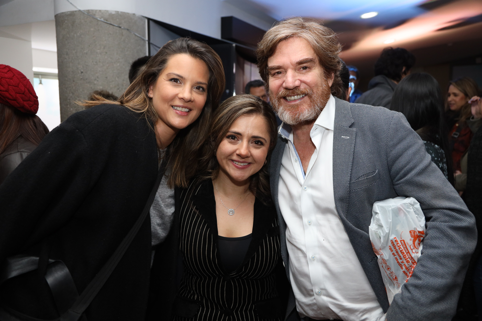 Nela González, Pamela Hernández y Nicolás Montero
