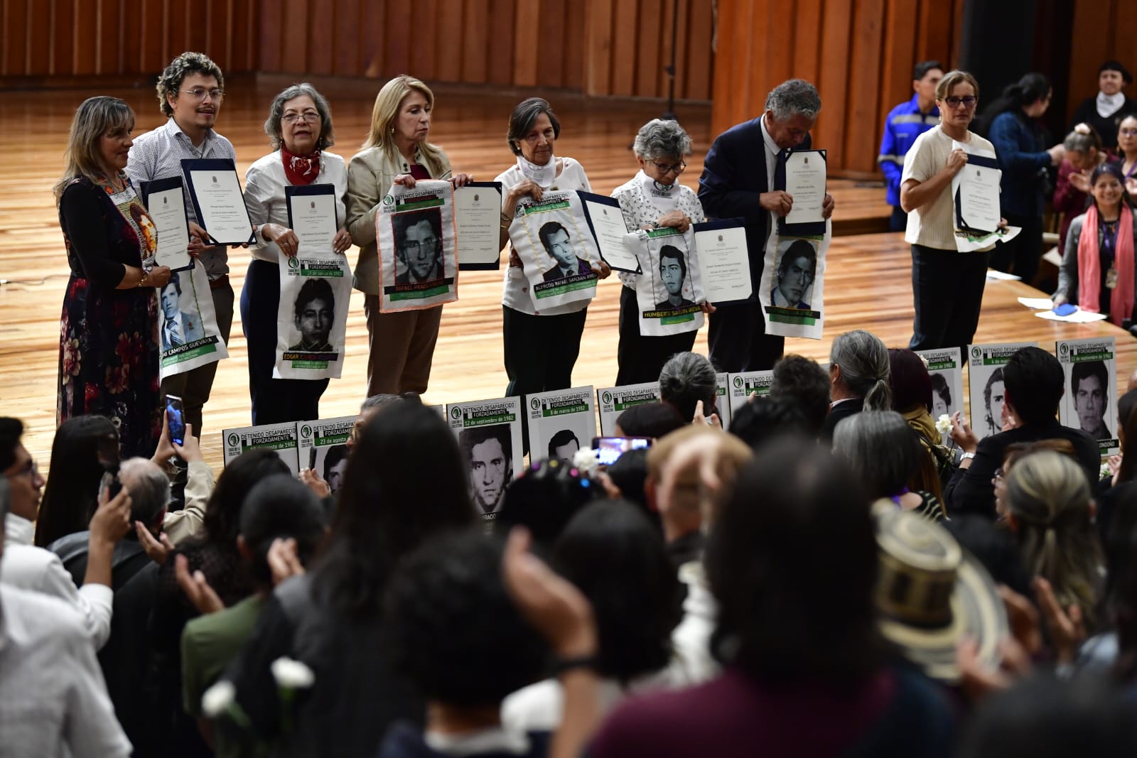 Las pistas contra un general de la Policía (r) en la desaparición de 13 personas