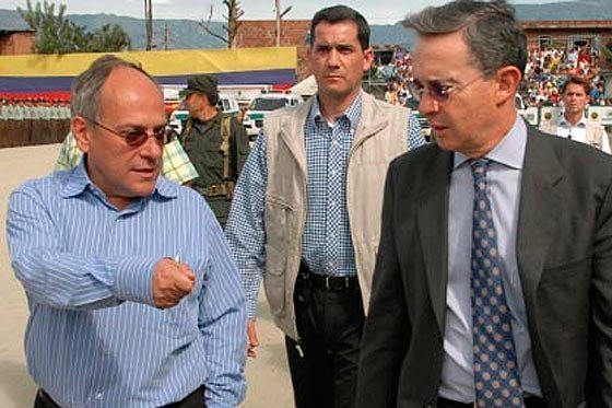 Uribismo le apunta a promover el No contra el plebiscito por la paz