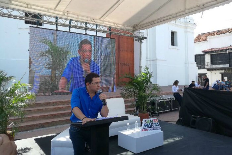 Suspenden al alcalde de Santa Marta por presunta influencia en procesos electorales
