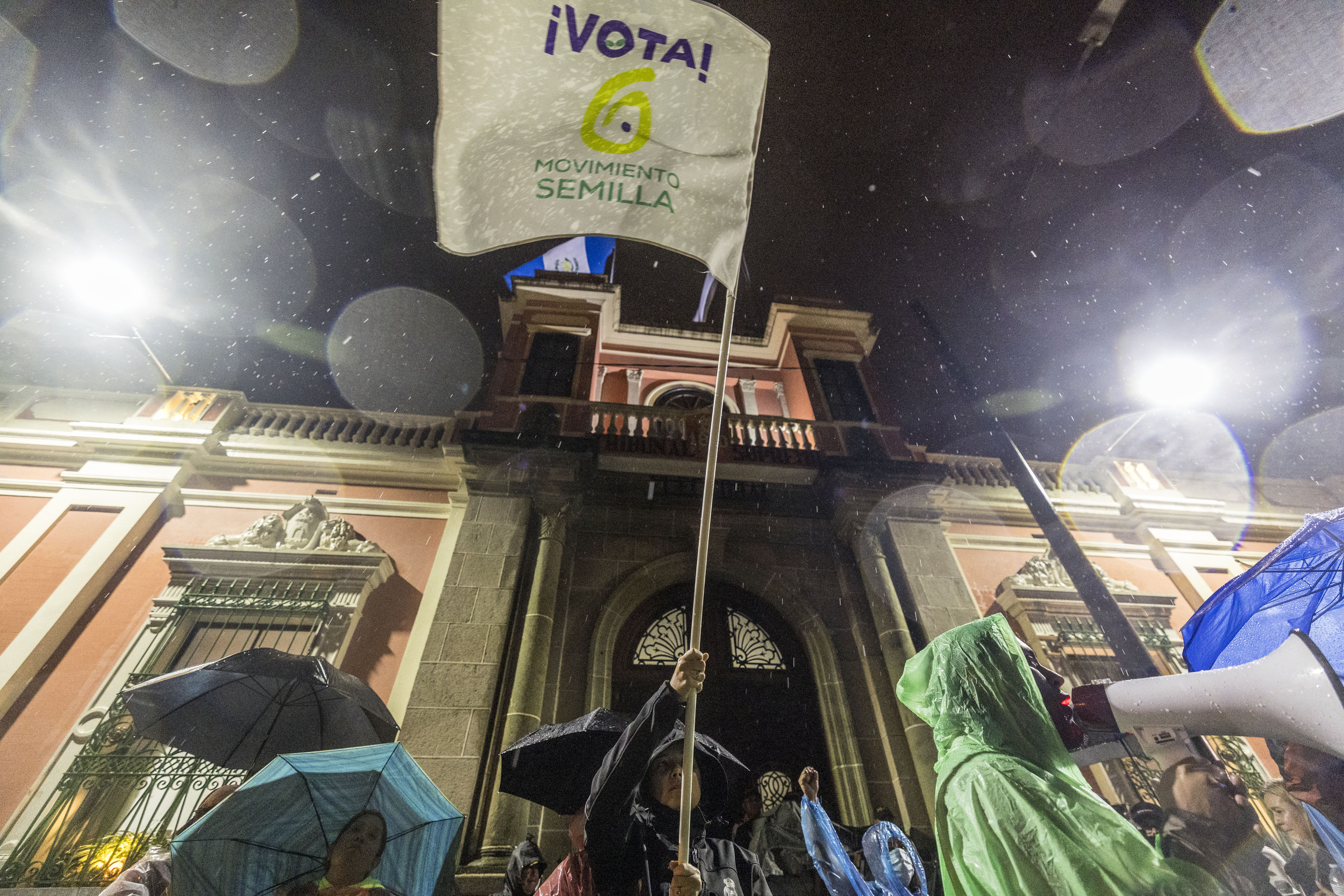 Guatemala: balotaje de las presidenciales se complica tras la suspensión de un partido