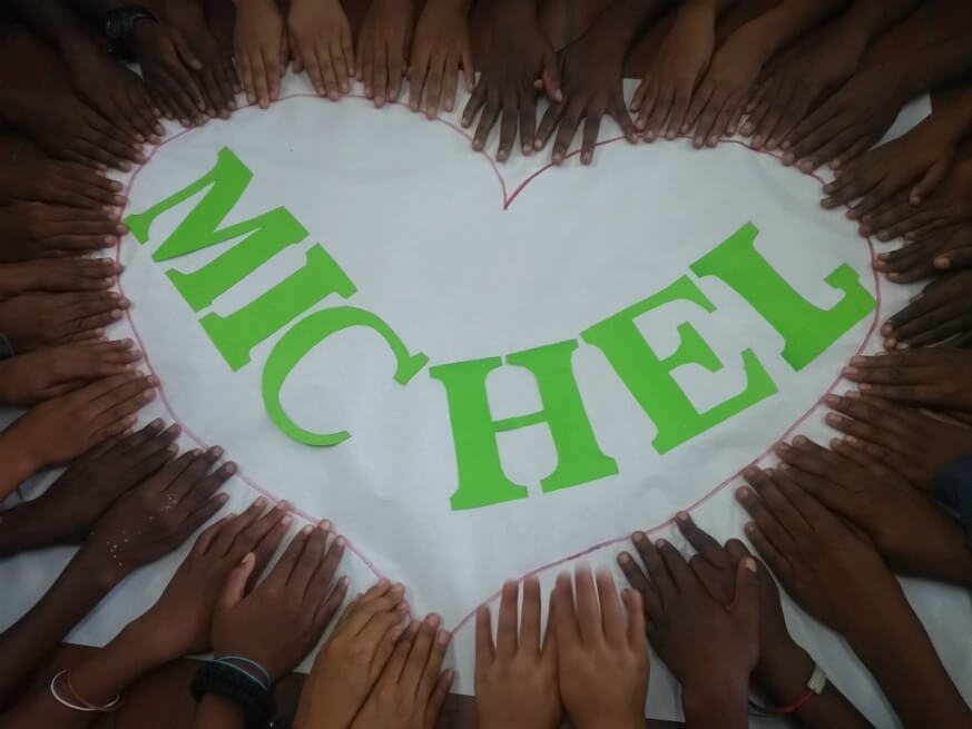 Ciudadanos marchan en Cali por el regreso de Michel Andrea Valarezo