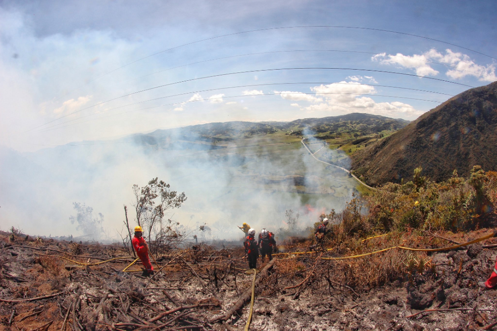 Incendio en Cómbita, Boyacá, cumple tres días