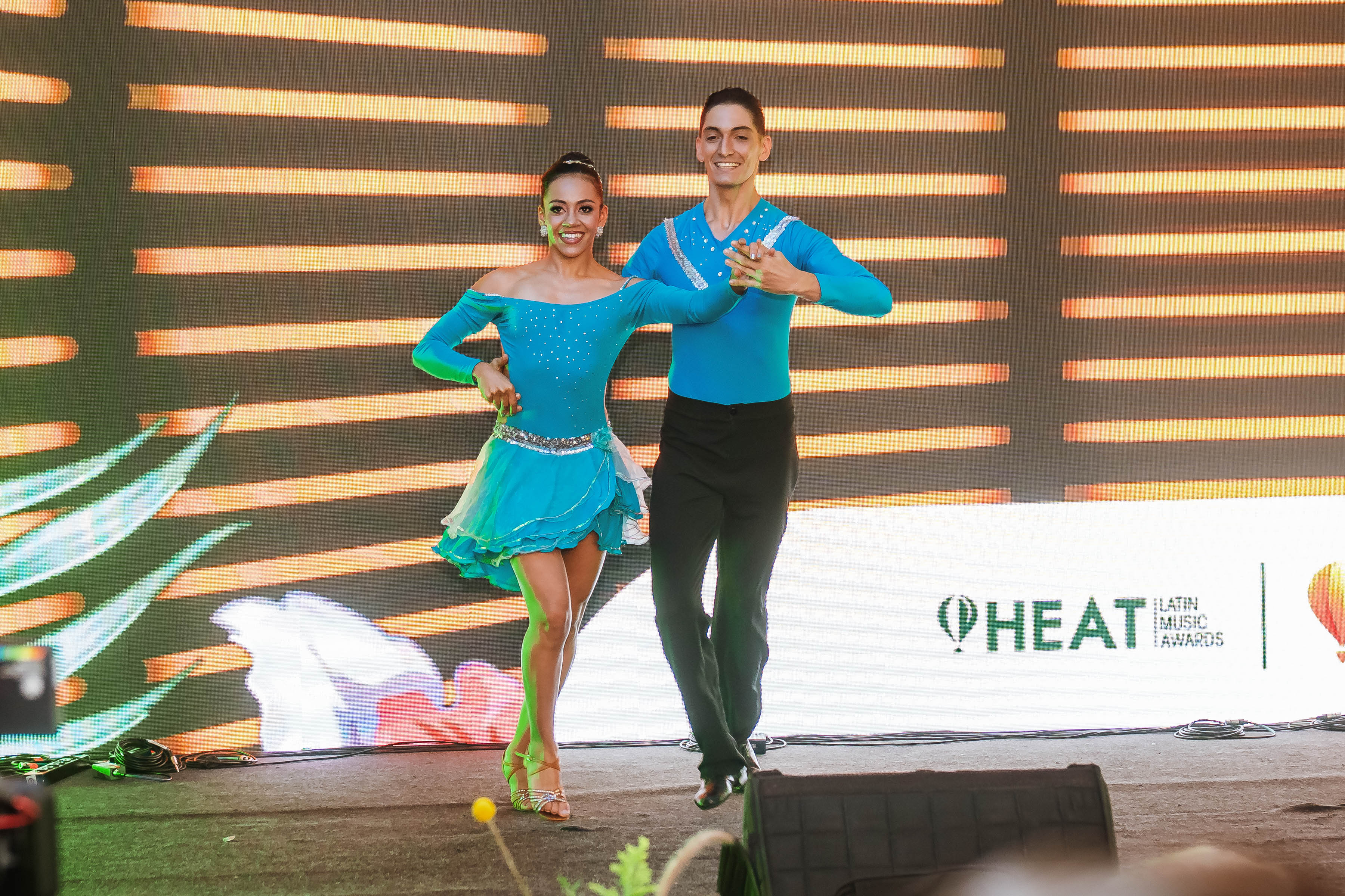 Inauguración de los Premios Heat 2025 en Medellín.