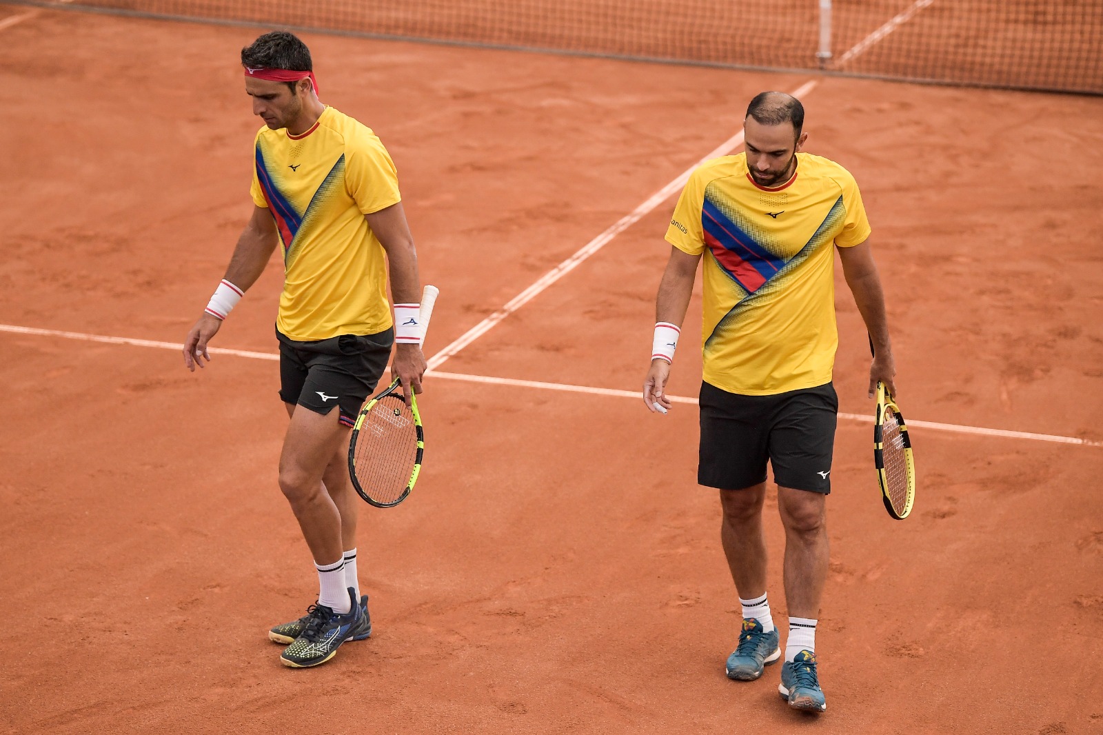 Robert Farah y Juan Sebastián Cabal en la cancha estadio de Pueblo Viejo Country Club, en Cota (Cundinamarca).