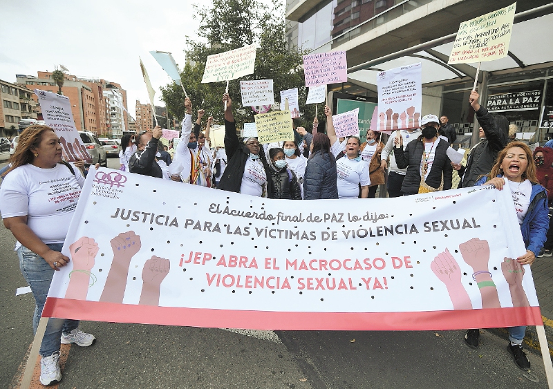 Once bloques paramilitares perpetraron hechos de violencia sexual.
