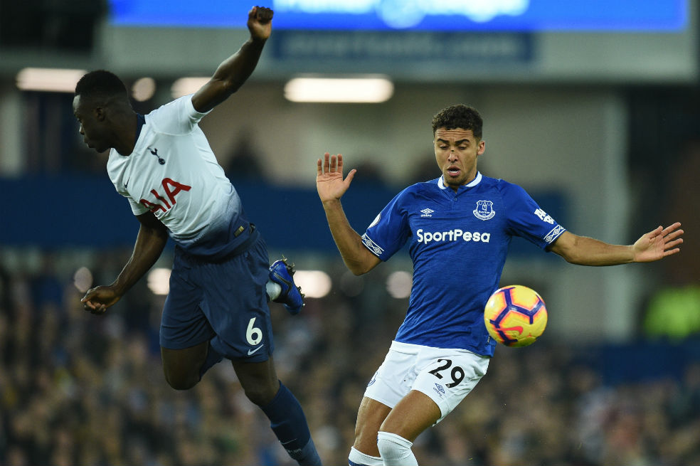 Con Dávinson Sánchez los 90 minutos, Tottenham goleó al Everton