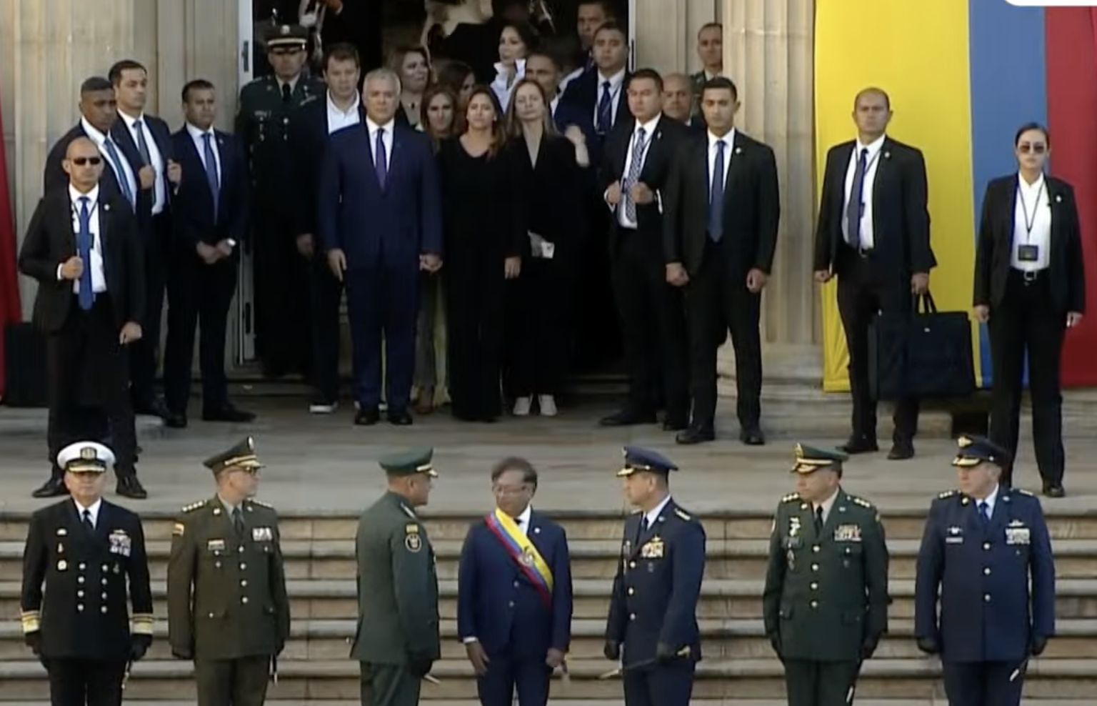 “Salieron como inquilinos desahuciados”: Ramiro Bejarano sobre gobierno Duque