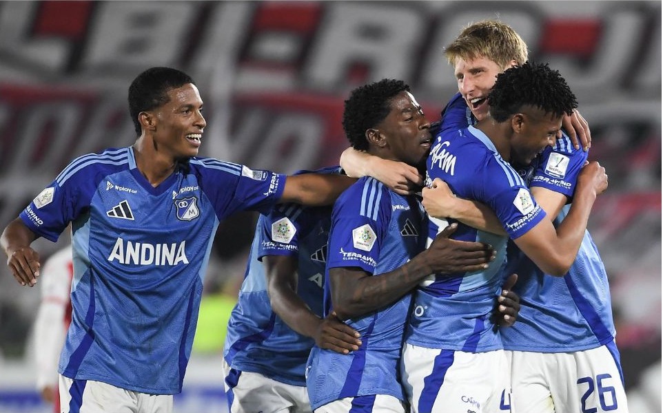 Millonarios tomó revancha ante Santa Fe y se impuso 2-0 en El Campín