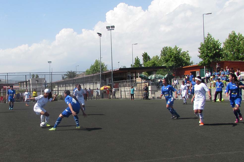 Fútbol de barrio, de Bogotá a Chile