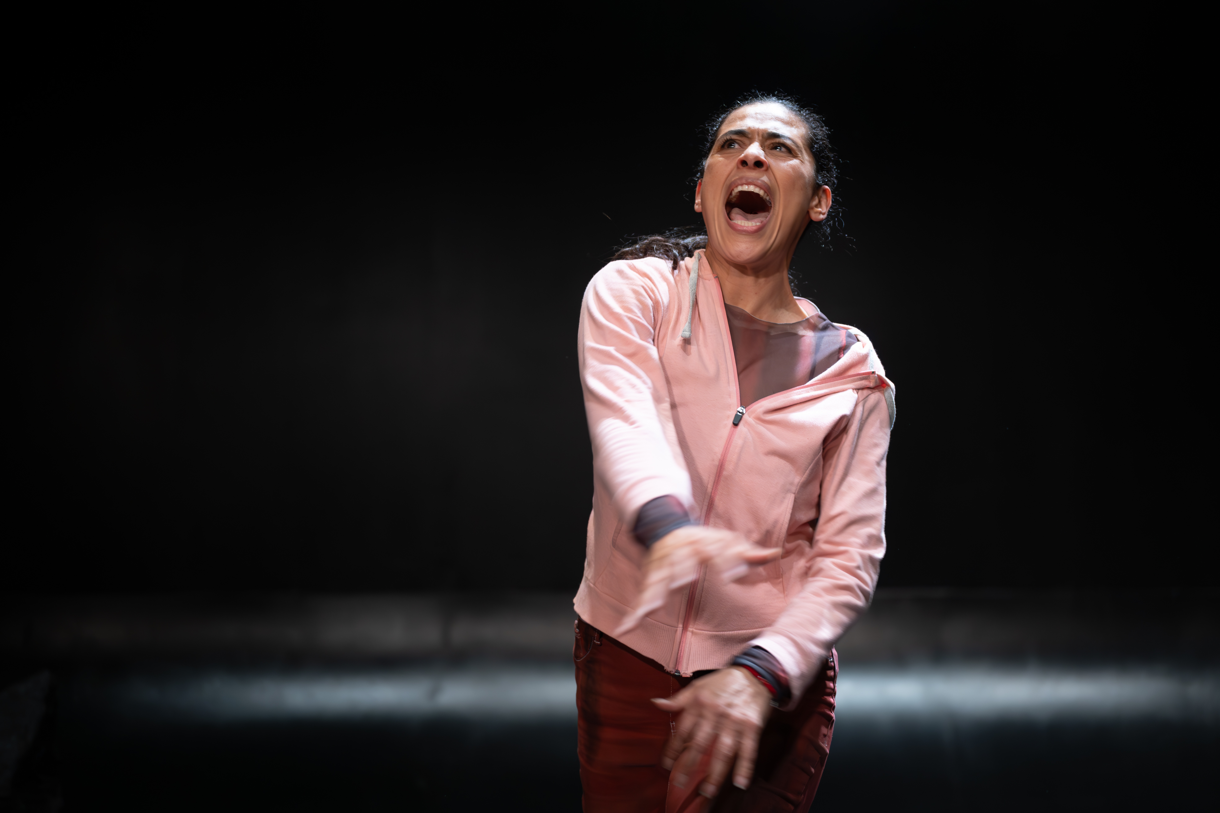 “Hasta encontrarte”: la obra que honra el drama de las buscadoras en México (Reseña)