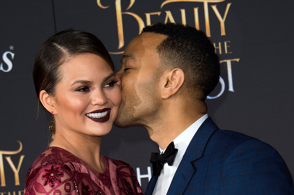 El apoyo que John Legend le dio a Chrissy Teigen en su depresión postparto
