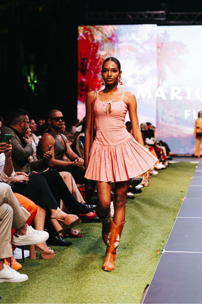 Mario Hernández inauguró el Santander Fashion Week con El Camino