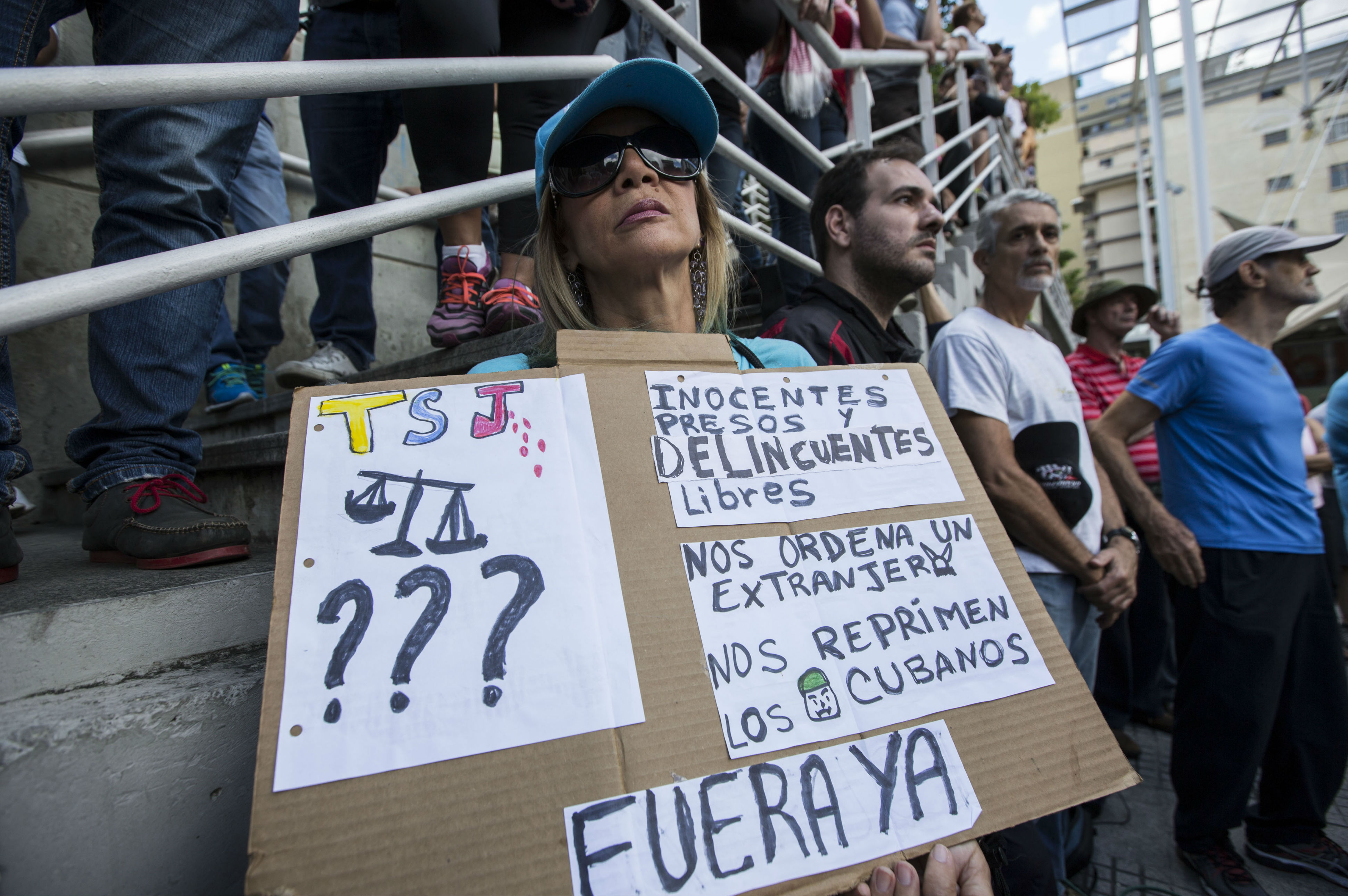 Oposición venezolana informa de 3 muertos en protesta contra la Constituyente