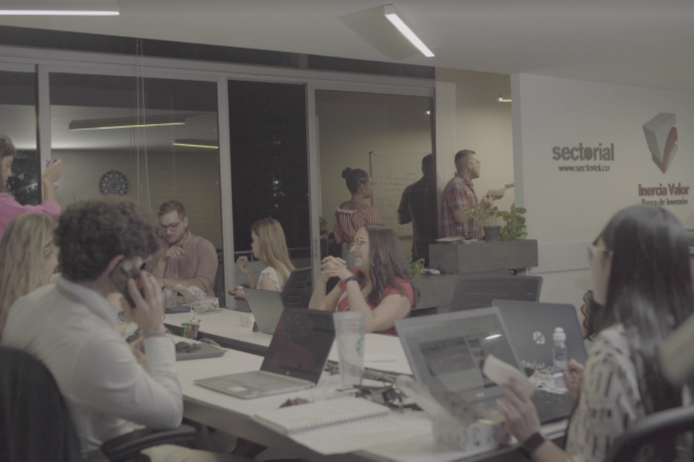 Sectorial.co: su aliado para aumentar las probabilidades de éxito empresarial