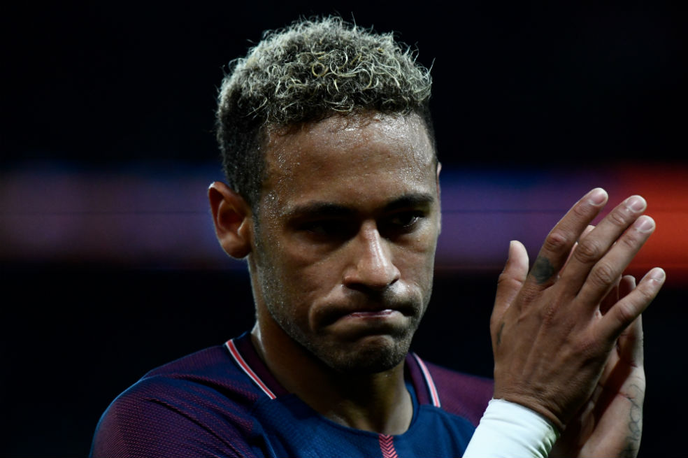 Neymar de su relación con Emery y Cavani: «Me molesta que inventen cosas falsas, me hacen daño»