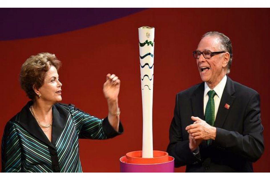Rousseff presentó la antorcha olímpica de los Juegos de Río 2016