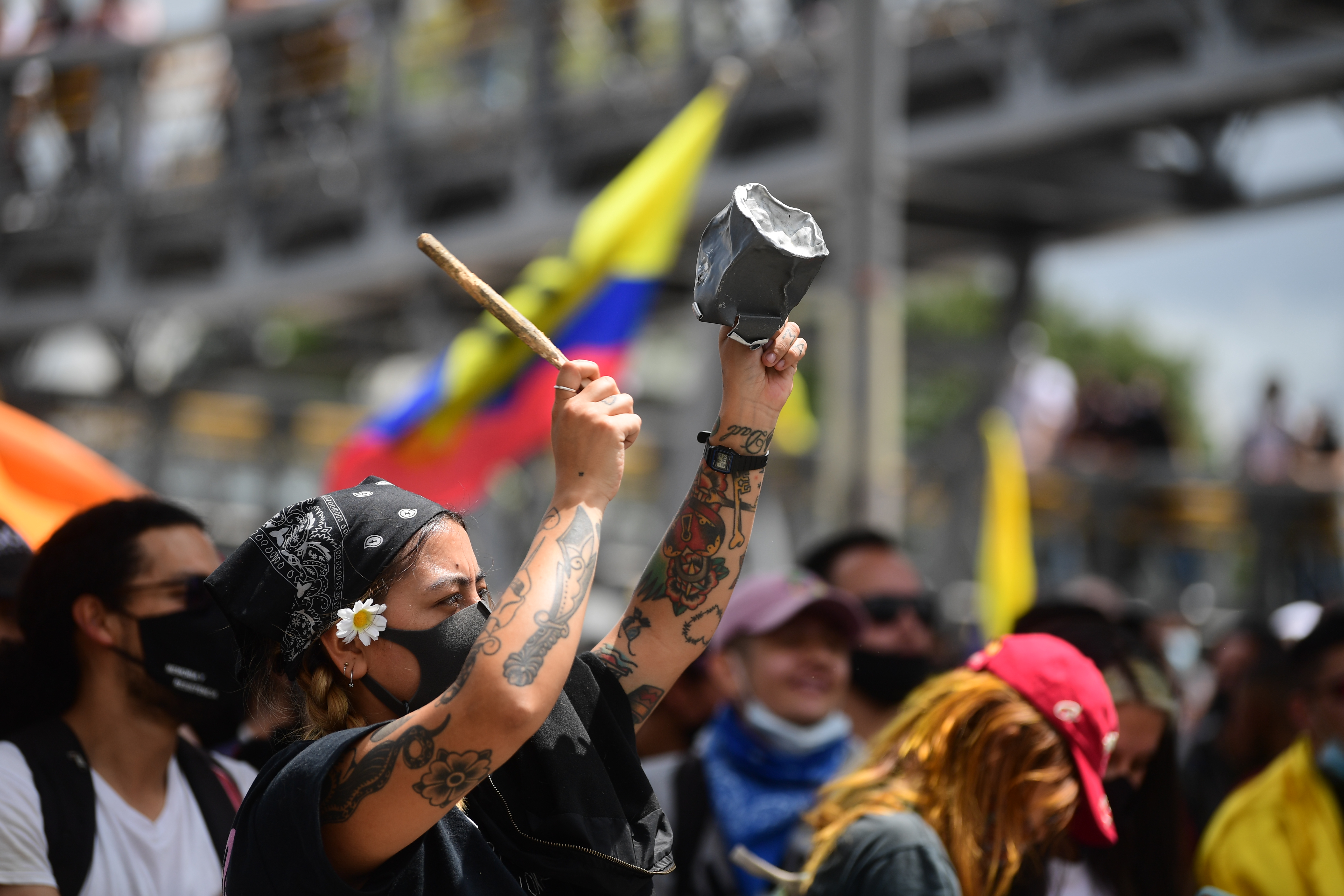 Pensar en los jóvenes en crisis